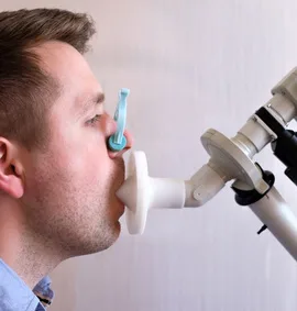 Cancro all’esofago e allo stomaco: la diagnosi in un soffio?